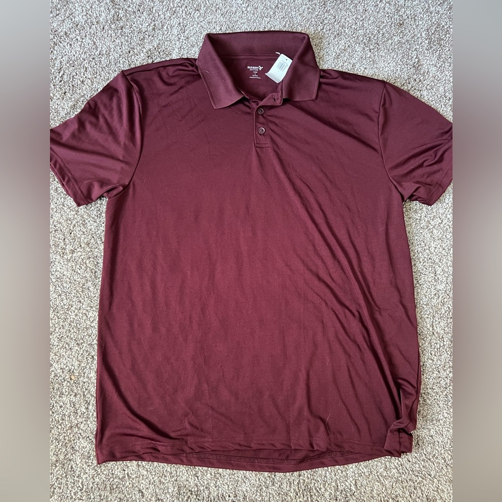Old Navy Men's Burgundy Polo Shirt